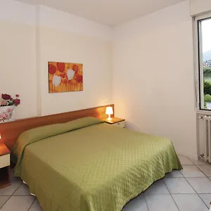 Village Aparthotel
